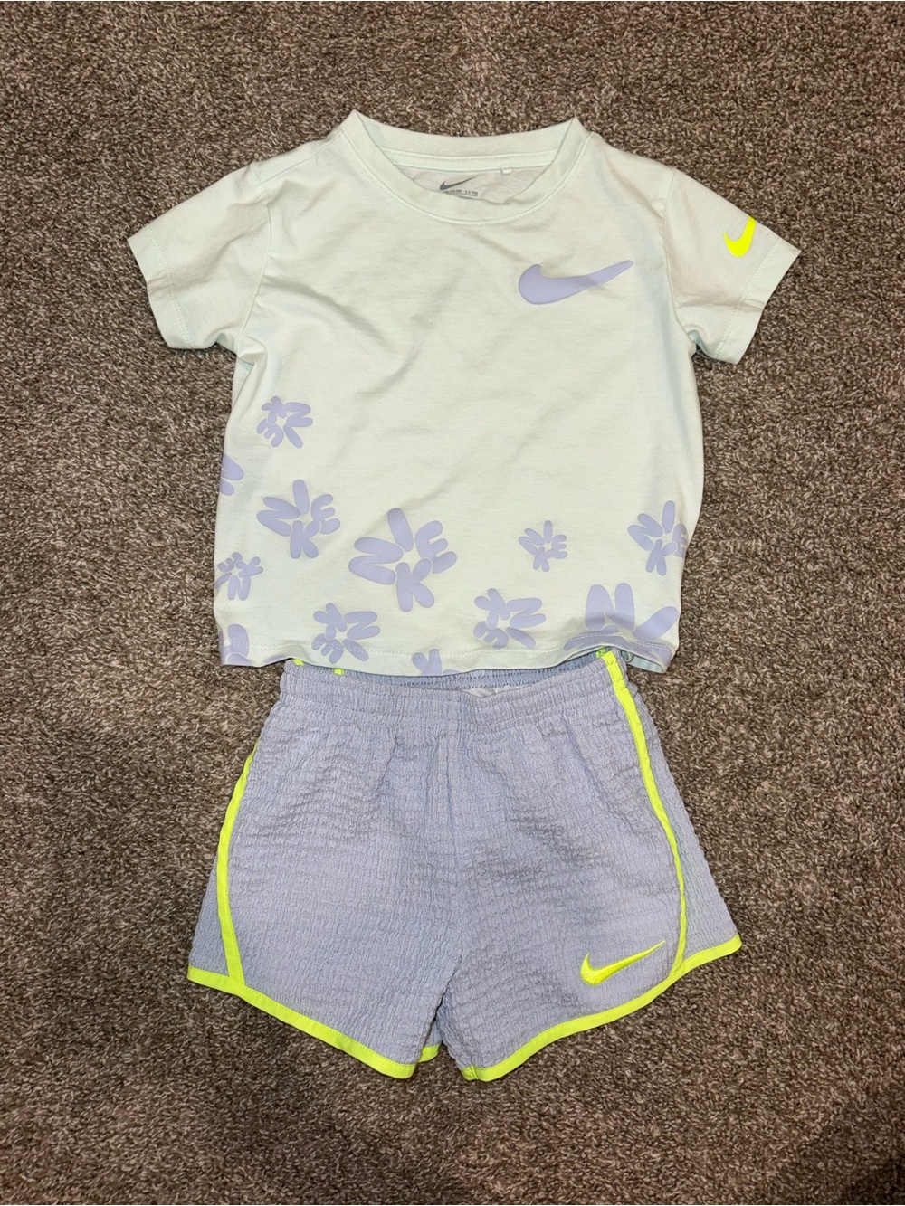 Nike Kids shirt and shorts set 6